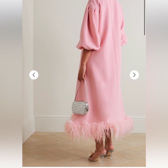 Similar to HUISHAN ZHANG
Poppy feather-trimmed recycled-crepe midi dress - Picture 3 of 10